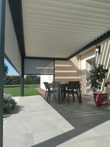 Pergola VERMONT V3 à Lames Orientables